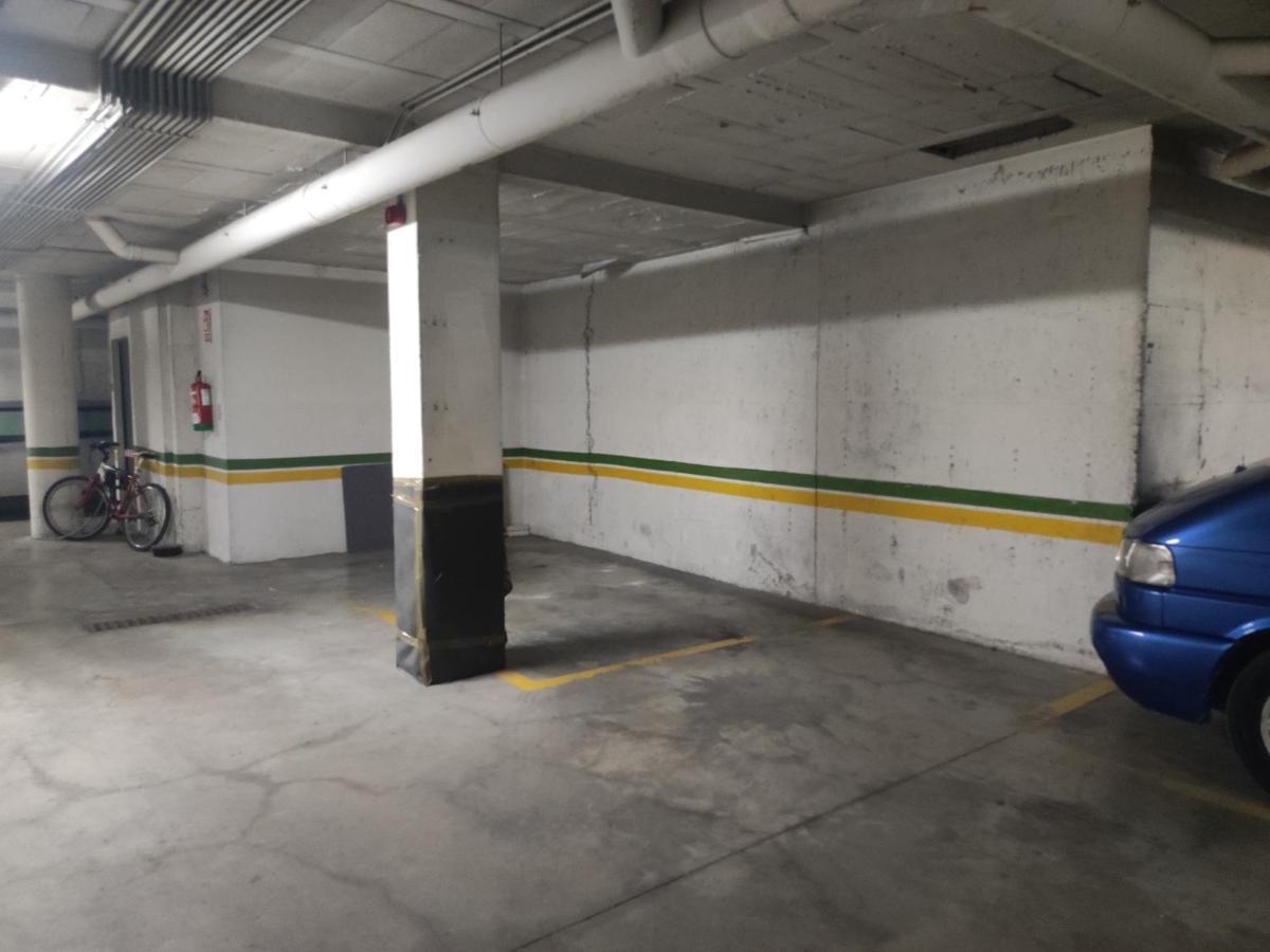 Apartamento San Luis. Plaza De Parking Gratis!!! Σεβίλλη Εξωτερικό φωτογραφία